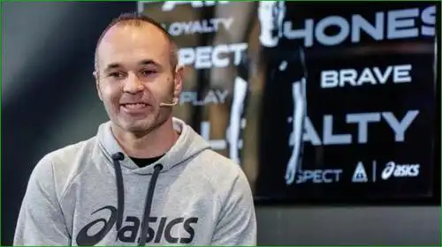 蒙面劫匪接连夜抢小超市女店员被吓辞职