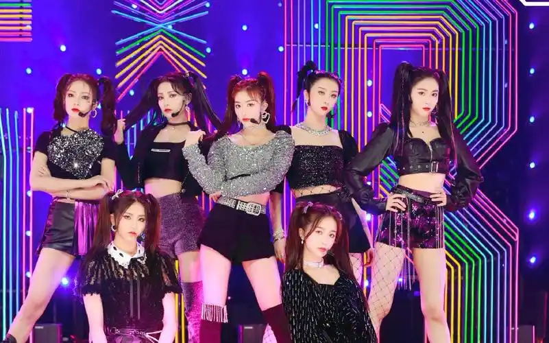 非日常狂欢组直拍对比