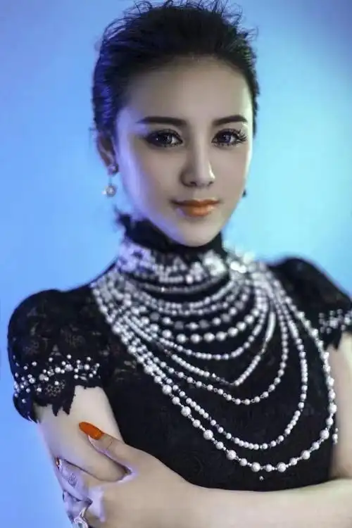 强势回归人鱼公主任丽萌担任2020世界华埠国际选美大赛理事长