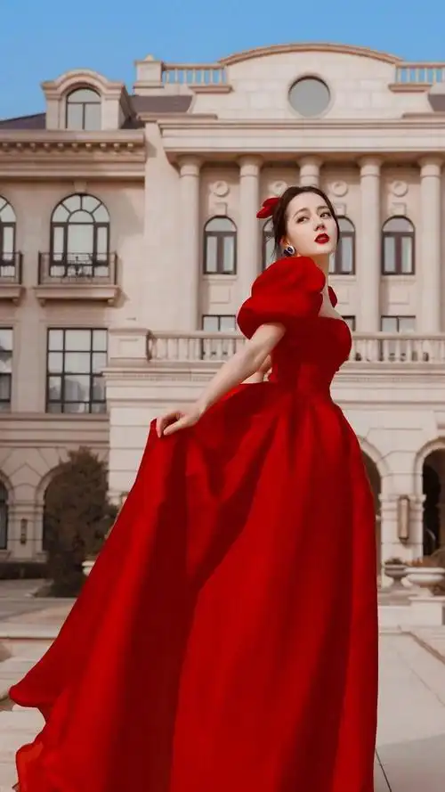 迪丽热巴有哪些出圈神图? - 知乎