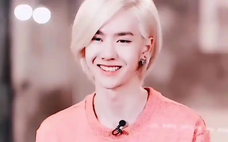 你的笑容治愈了很多人,也治愈了我小助手 #王一博 #治愈系笑容#王甜甜