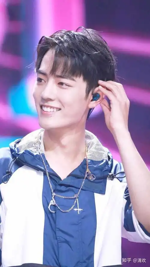 肖战笑起来为什么那么甜?