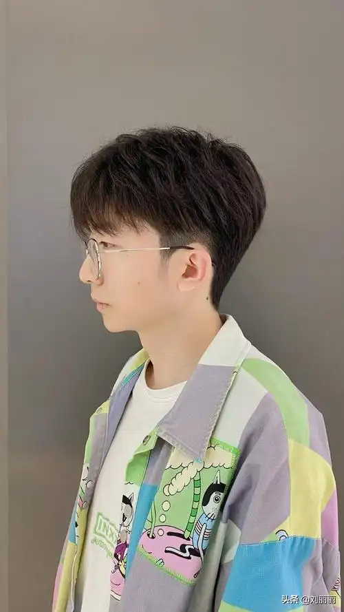 男士流行发型图片(新时尚男发14款) - 经验百科大全