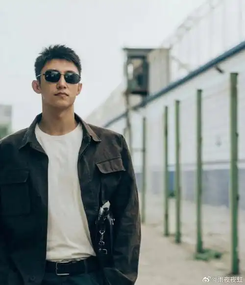 黄景瑜下海许魏洲准备上岸