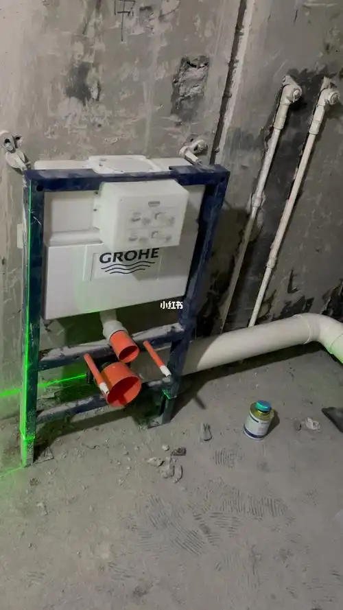 壁挂马桶侧排改管