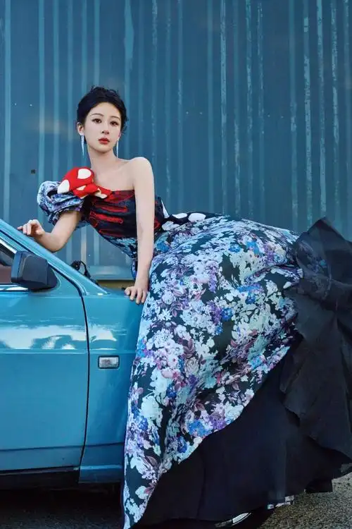 今日小紫  发型:李志辉  #杨紫