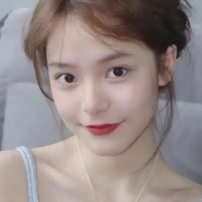 正脸美女头像高清