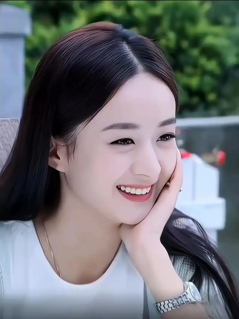 赵丽颖:江百合的成长之路 赵丽颖在《妻子的秘密》中饰演的江百合是她