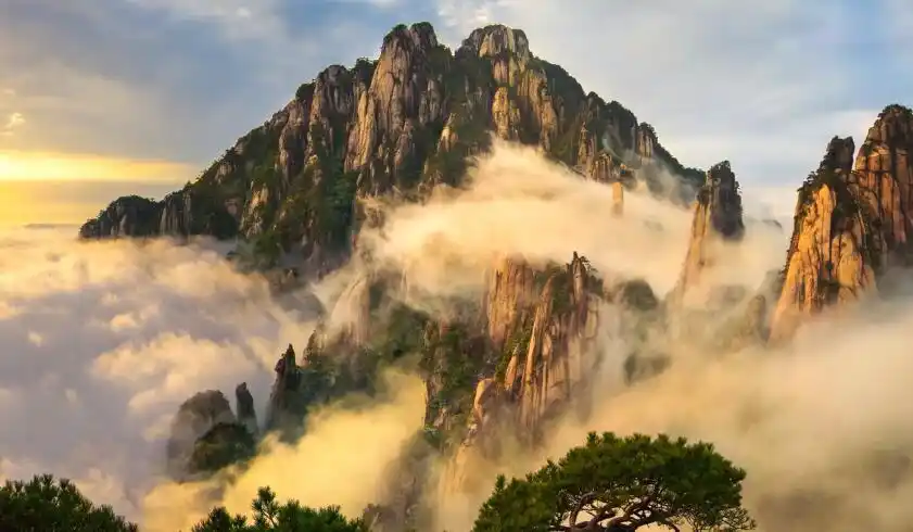 中国最美十大仙境中国旅游必去十大景点推荐