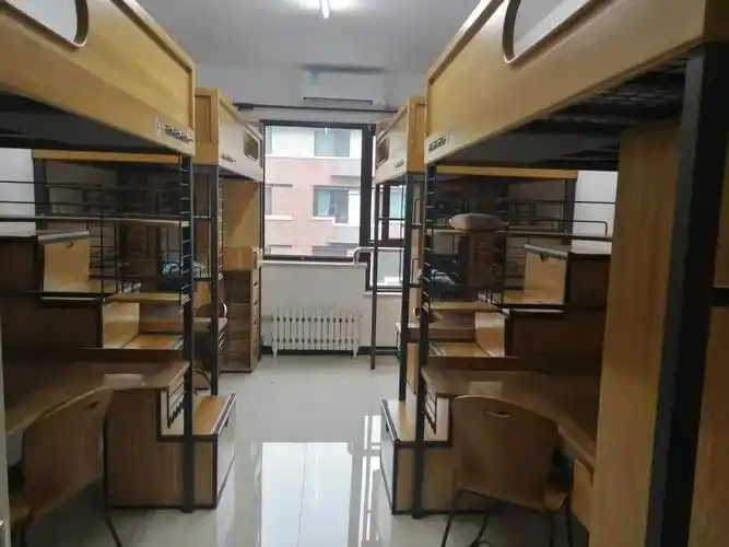 清华大学宿舍条件怎么样—宿舍图片内景