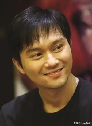 张智霖:始于颜值,陷于才华,忠于人品,这才是真正的偶像!