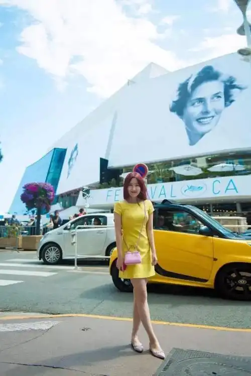 王维维|她有着一头时尚的红发,却有着比红发更张扬的头脑! (3)