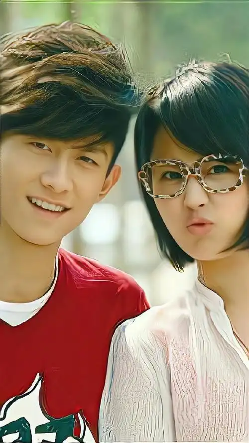 杨紫发文祝张一山生日快乐