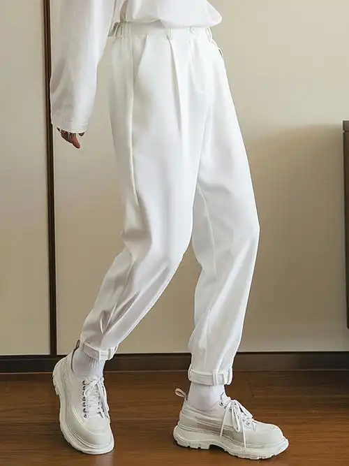 白色裤子男高级感束脚西裤搭配马丁靴的九分裤网红爆款哈伦西装裤