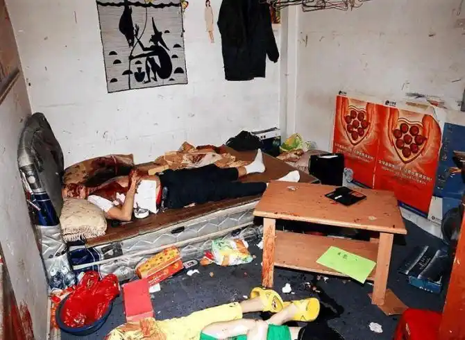 广州某地杀人案 案发现场尸体解剖清晰图(胆小勿入)