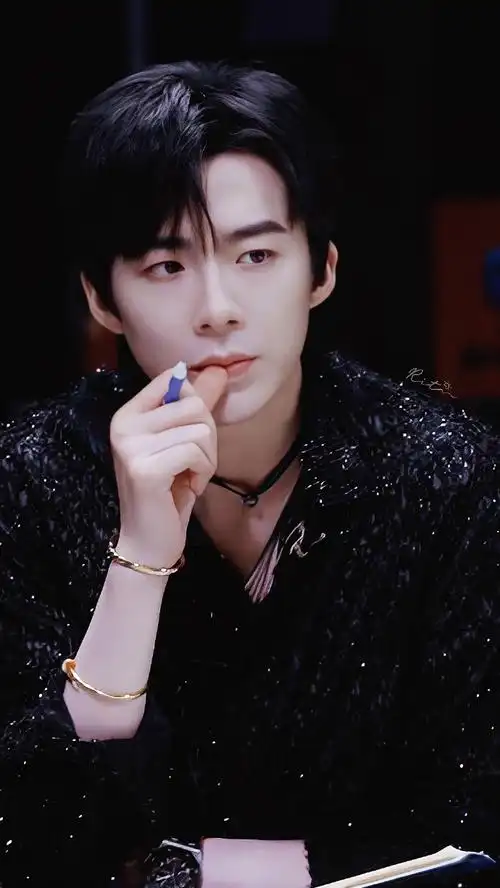 刘宇宁开始推理吧##刘宇宁做自己的光##刘宇宁前途无量二百块