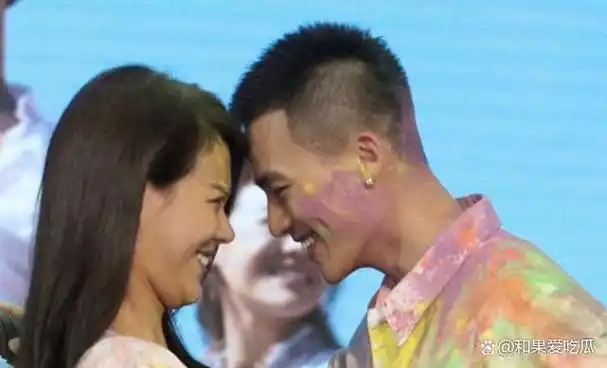 而在此之前,马思纯前男友欧豪虽也算不上极品好人,也饱受"高攀"之嫌