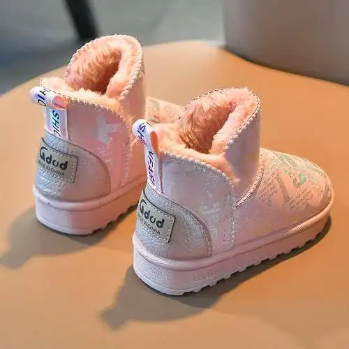 女童雪地靴2021冬季新款加绒儿童靴子加厚雪地棉鞋子软底男童短靴