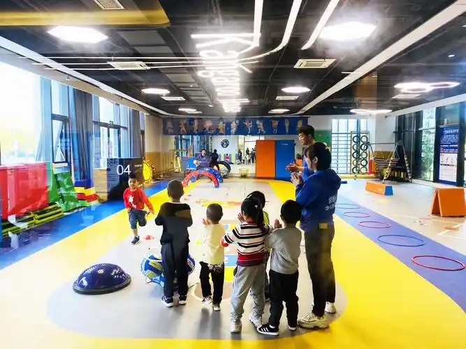 儿童体能培训班兴起 别急!看专家怎么说