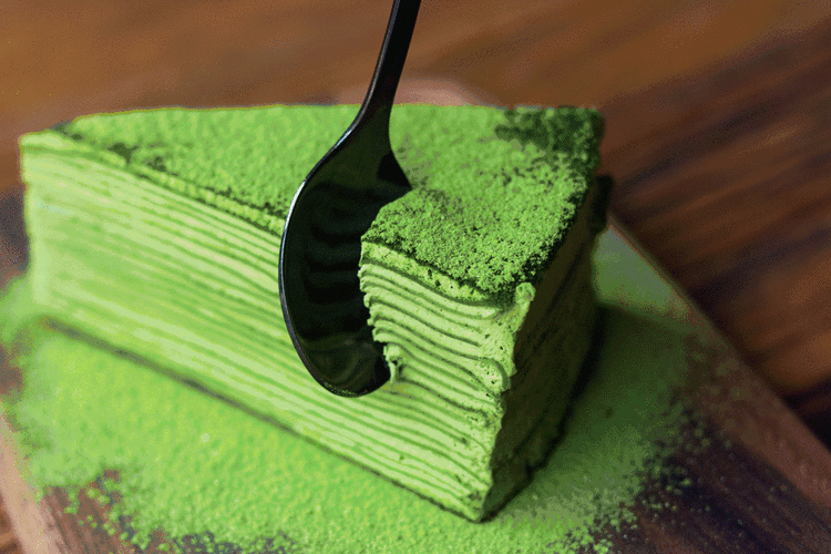 裙: tome清新彩妆:回归自然本色新季的彩妆全系列也融入了绿色元素