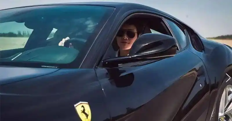 八卦原创赵丽颖的一句他比我有钱道出了多少辛酸分手后她涅盘重生明星