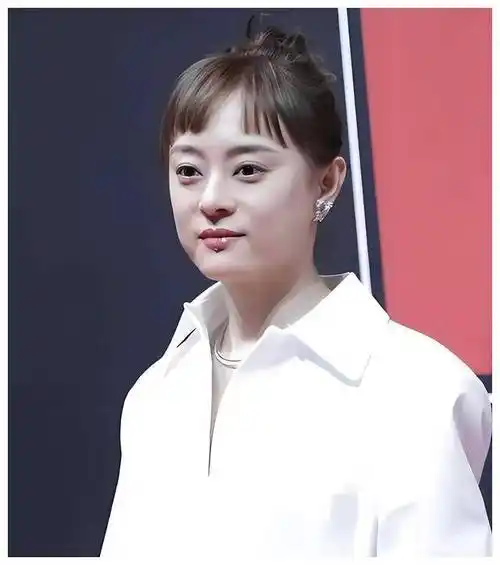孙俪现身惊艳,网友热议新造型,美丽背后隐秘揭示._魅力_明星_实力派