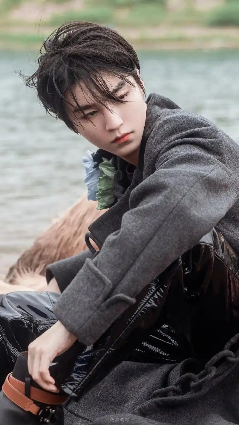 "你的眼神充满美丽,带走我的心跳"#王俊凯 #王俊凯让人心动