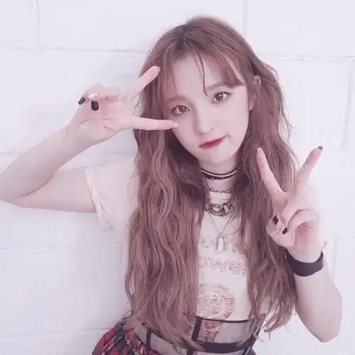 自制宋雨琦滤镜头像