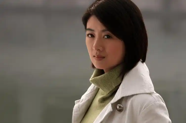 演员小李琳:我这辈子最正确的决定,就是在37岁高龄为小丈夫生子_表演