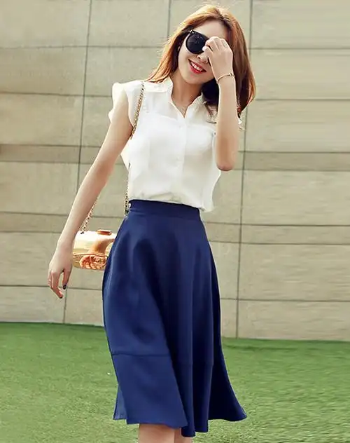 女藏蓝色纯色上衣搭半身裙套装