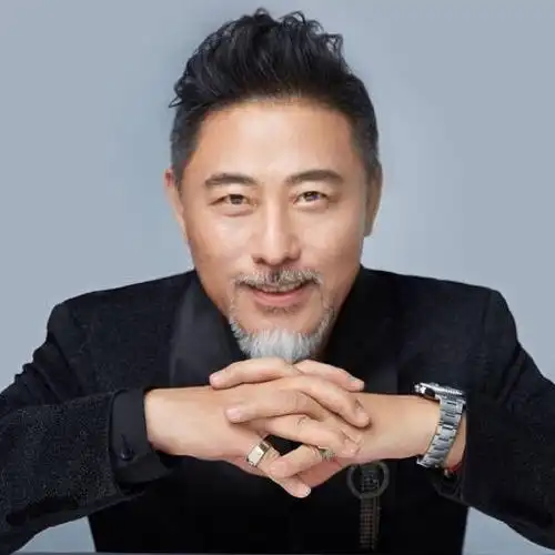 《康熙王朝》导演陈家林去世,刘晓庆杨幂李光洁卢勇等发文悼念