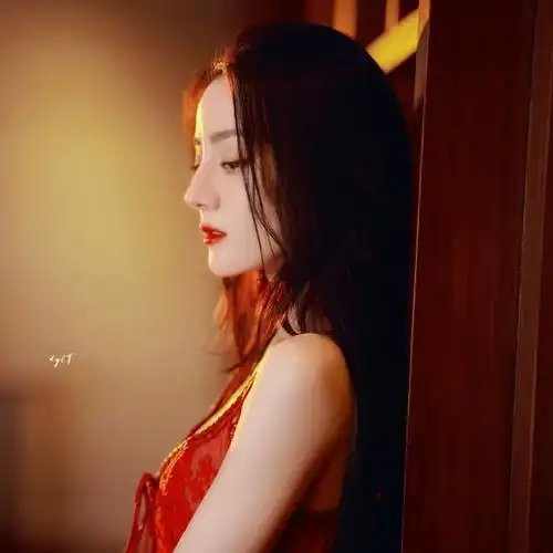 新年头像    #迪丽热巴邓妍