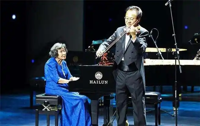 钢琴家巫漪丽丈夫是谁 钢琴家巫绮丽有儿女吗? 3