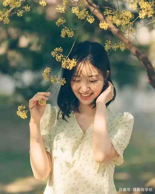 为秋天拍照做准备,6个人像摄影摆姿技巧,帮你秋天照片美得高级