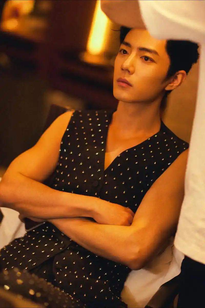 肌肉.啊啊啊啊满屏肌肉🤤#肖战 #与肖战共赴微博之夜 #微 - 抖音