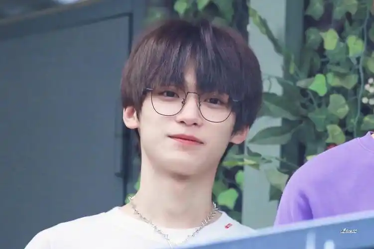 看大家都说梓渝是照骗