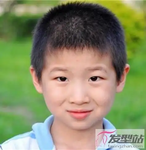 男童剃寸头发型酷炫利落从小就帅