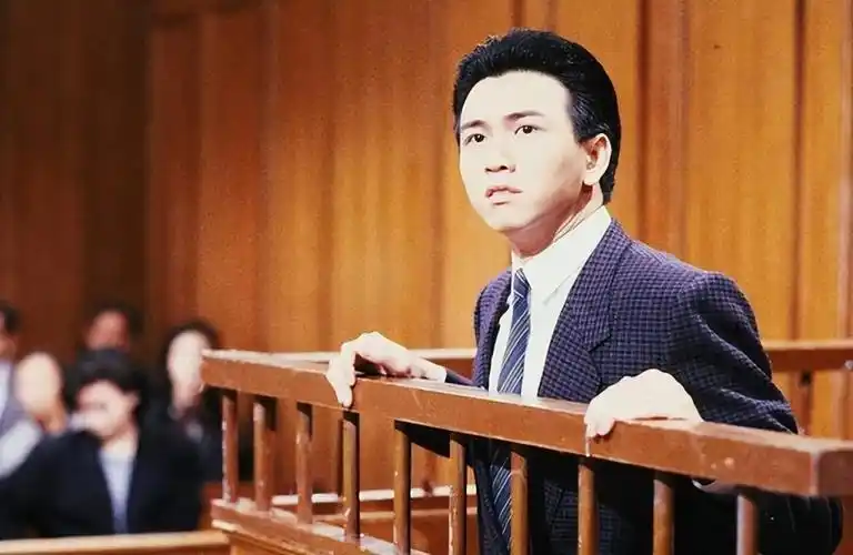 渣男始祖温兆伦:若不是少年滥情,现早已站在娱乐圈顶端_腾讯新闻