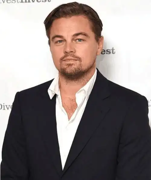 小李子为爱暴瘦40斤,重回颜值巅峰,网友:爱情的力量真大!