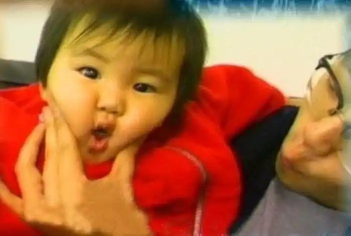 窦靖童窦唯终于再次看到窦唯和窦靖童父女同框