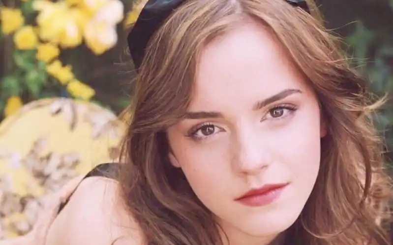 【艾玛沃特森】从30岁到3岁——改变的是年龄,不变的是颜值.