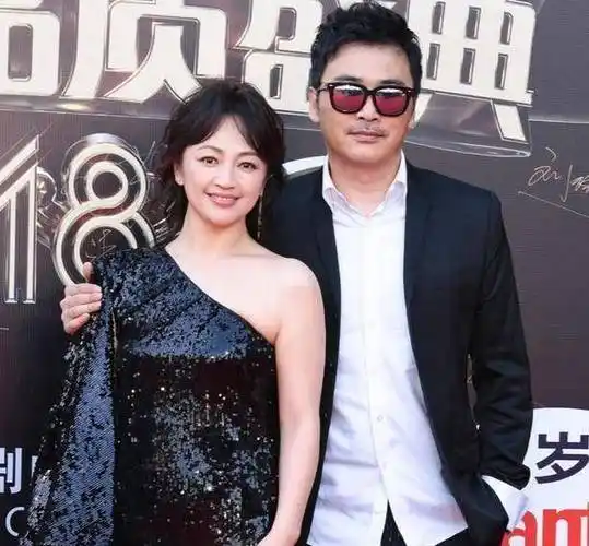 37岁与华谊副总裁结婚,47岁掌握半个娱乐圈_罗海琼_费麒_时候