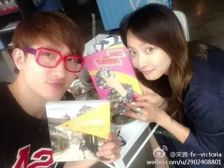 宋茜获众星表白惹尼坤吃醋 细数宋茜与男星暧昧照(图)