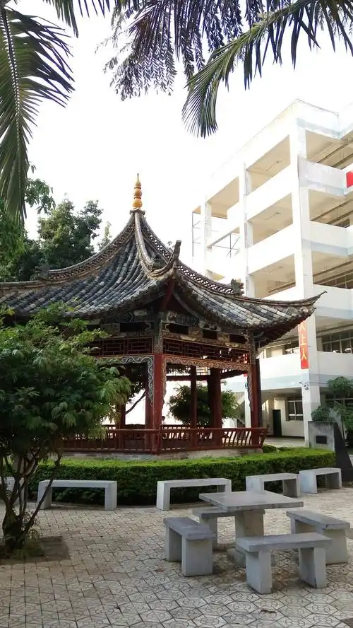 云南省红河哈尼族彝族自治州建水县临安镇金银街88号天气预报