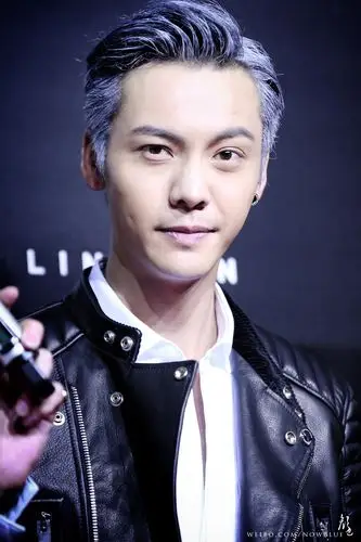 【陈伟霆】【cwt】【陈等等】151027 vogue十周年庆典 2000 x 3000 px