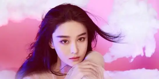 "亿万身家"李晨:6任女友各个美若天仙,难怪坐拥北京9亿四合院