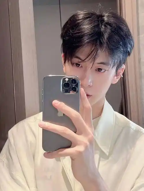 2022必剪的男生发型绝了