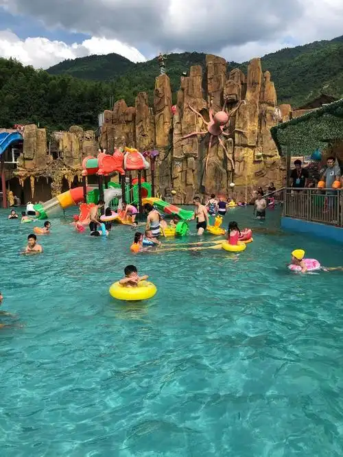 谁有光泽水上乐园的图片好玩吗?谢谢发图