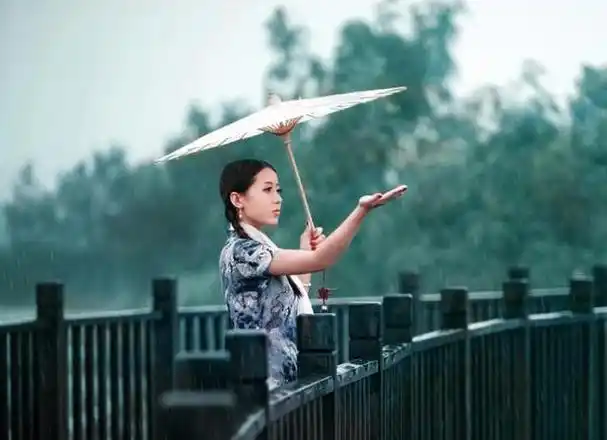 古风诗歌|烟雨的江南,我等了你许多年