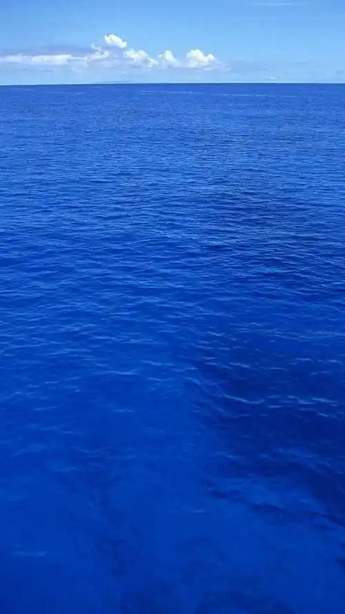 超清海水蓝色手机背景图片下载